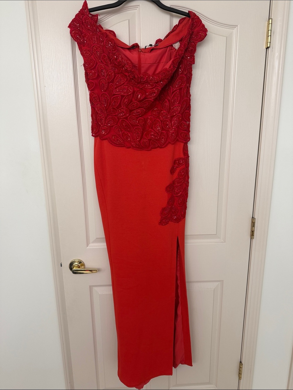 Zac Posen Red off shoulder Dress Size 8